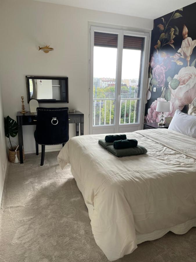 Rose Blossom Apartment In Paris 방브 외부 사진